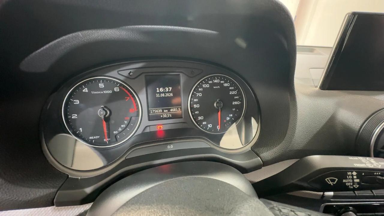 Audi Q2 35 TFSI S tronic line Edition NESSUN VINCOLO FINANZIARIO