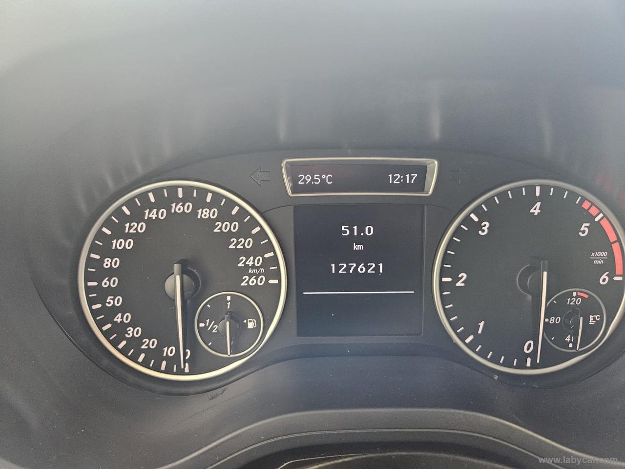 MERCEDES-BENZ B 180 CDI Executive
