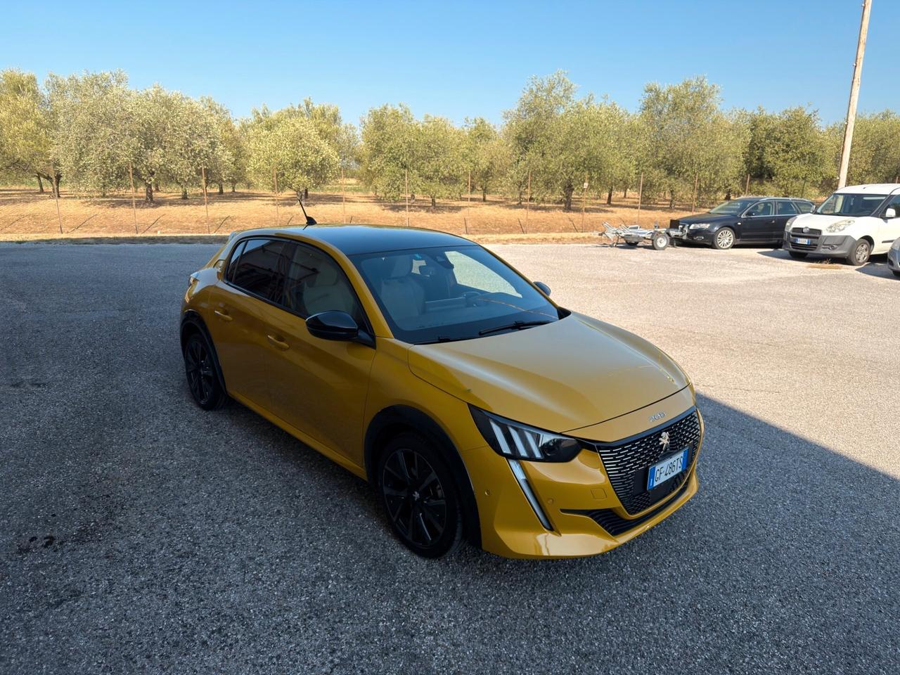 Peugeot 208 PureTech 100 Stop&Start 5 porte GT