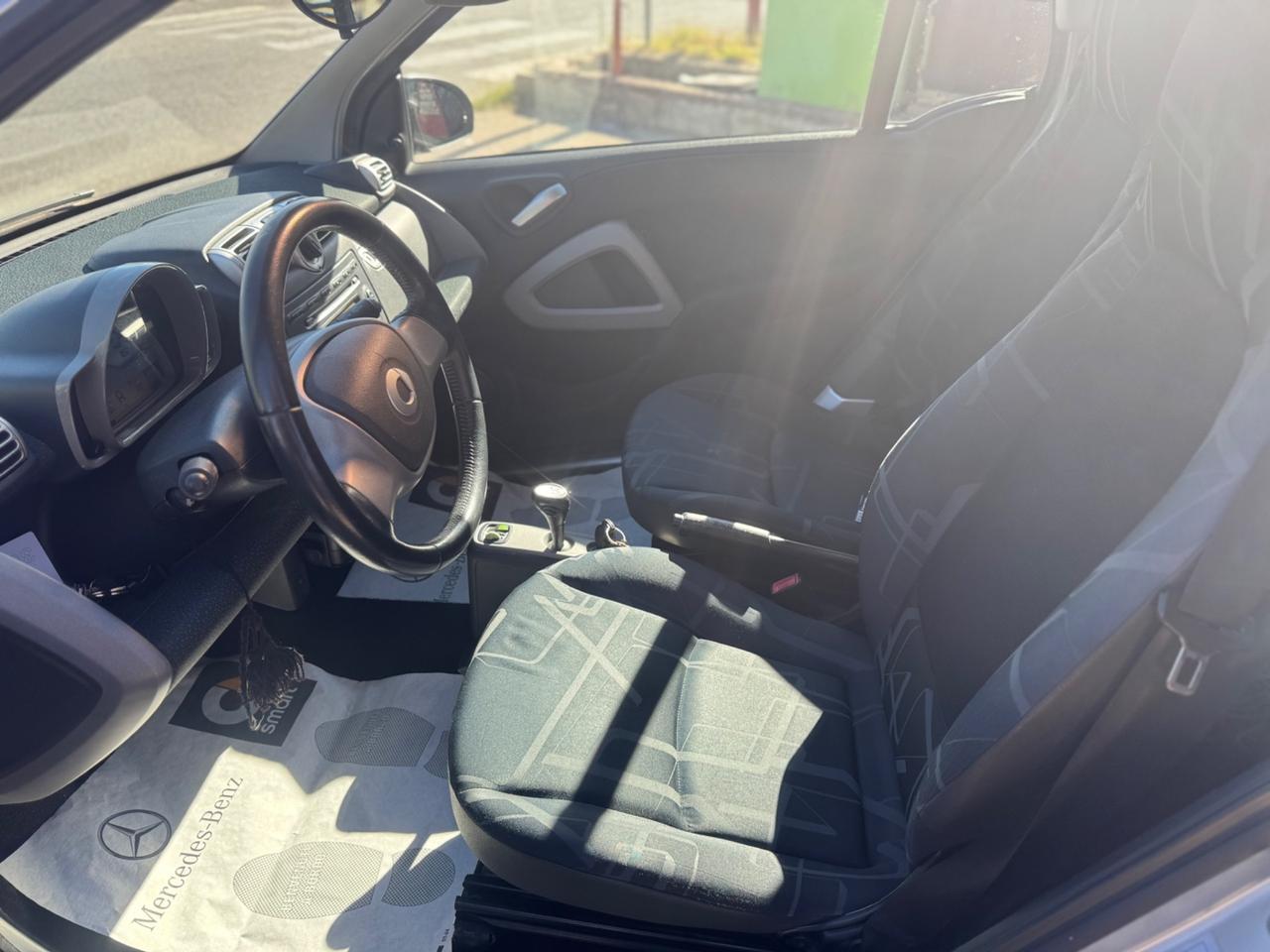 Smart ForTwo 1000 52 kW coupé pure