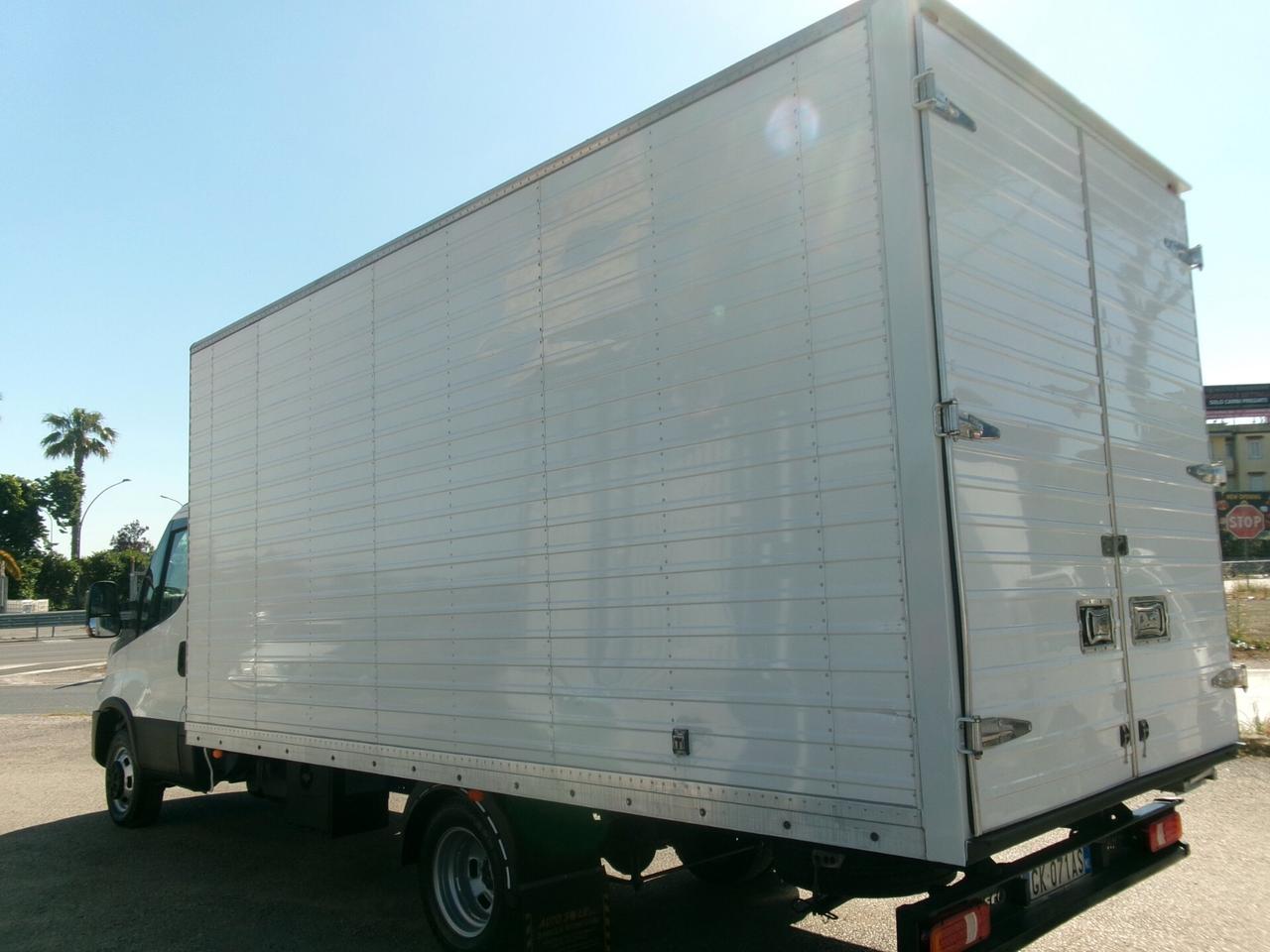 Iveco Daily 35C14 2.3 140CV E6D FURGONE IN LEGA 5 METRI 10 PEDANE