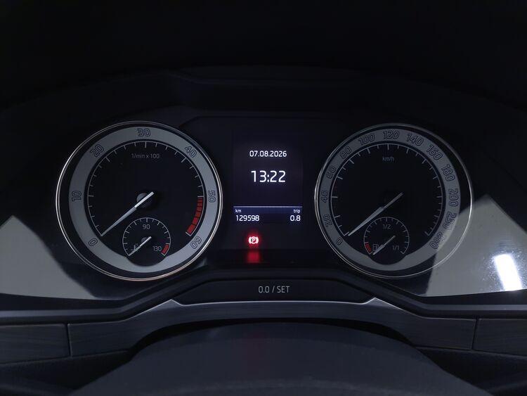 Skoda Superb Wagon Executive DSG BR491232 2.0 Diesel 150CV