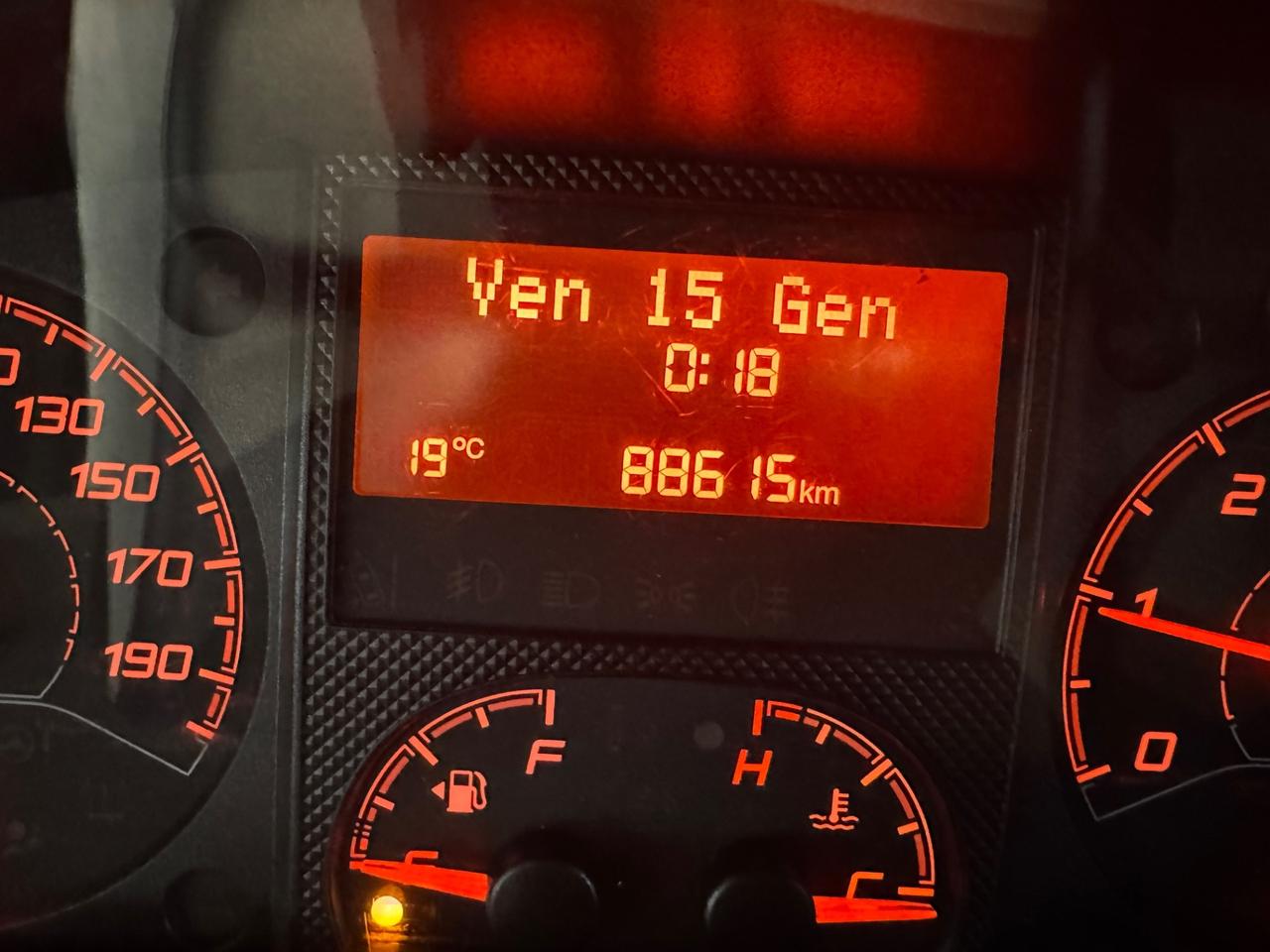 Fiat ducato 2.3mjt gru fassi e cassone fisso