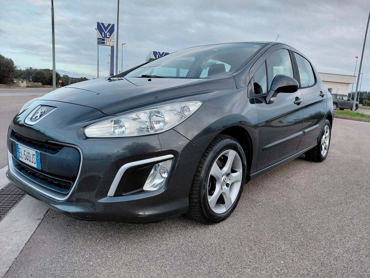 Peugeot 308 1.6 8V e-HDi 112CV Stop&Start 5p. Allure