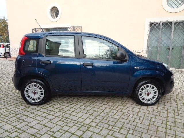 Fiat Panda 1.2 Easy 69 CV € 6