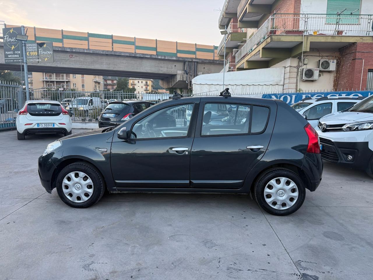 SANDERO 1.4 GPL 2009 UNICO PROP.-SCAD. GPL 2029