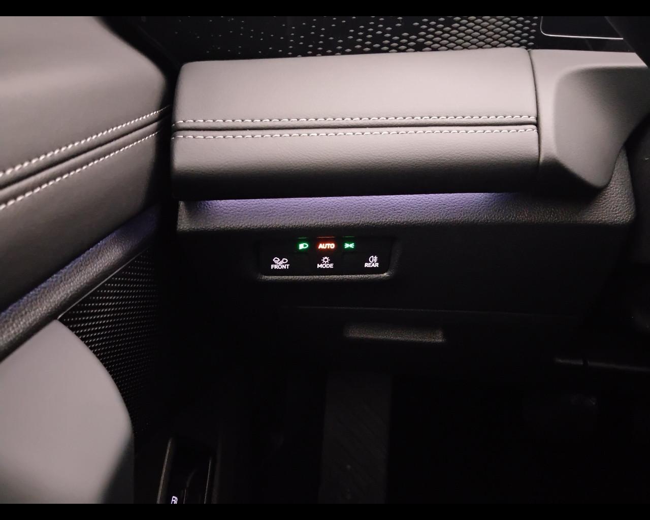 VOLKSWAGEN Tiguan III 2024 - Tiguan 1.5 tsi ehybrid Life 204cv dsg