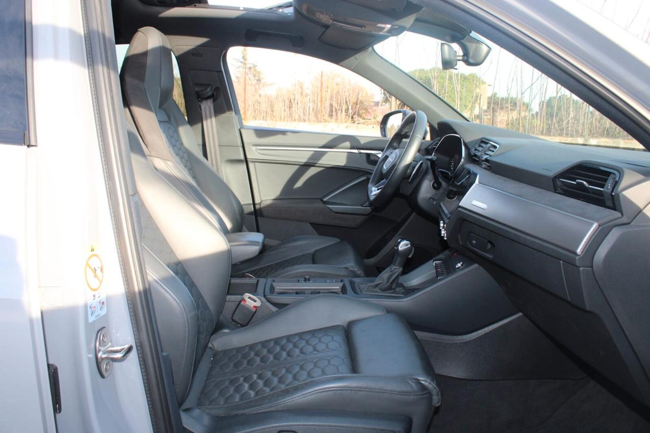 Audi Q3 RS Q3 SPB quattro S tronic