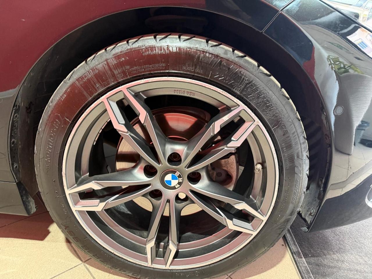 Bmw 118 118d 5p. Colorvision Edition