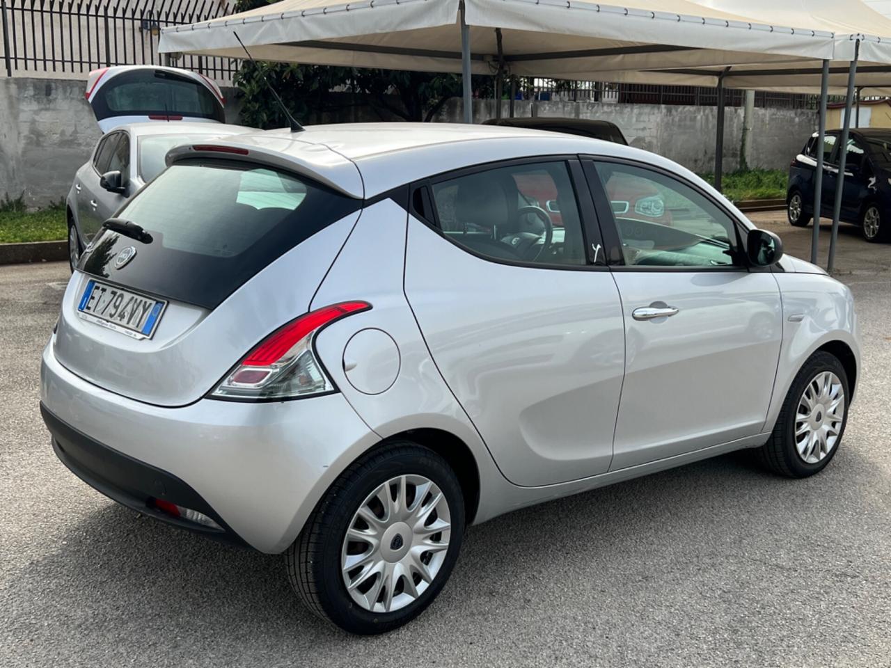 Lancia Ypsilon 1.2 69 CV S&S Silver del 12/2013