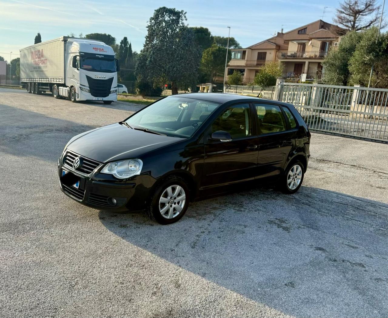 Volkswagen Polo 1.2 benzina uniproprietà NEOPATENTATI