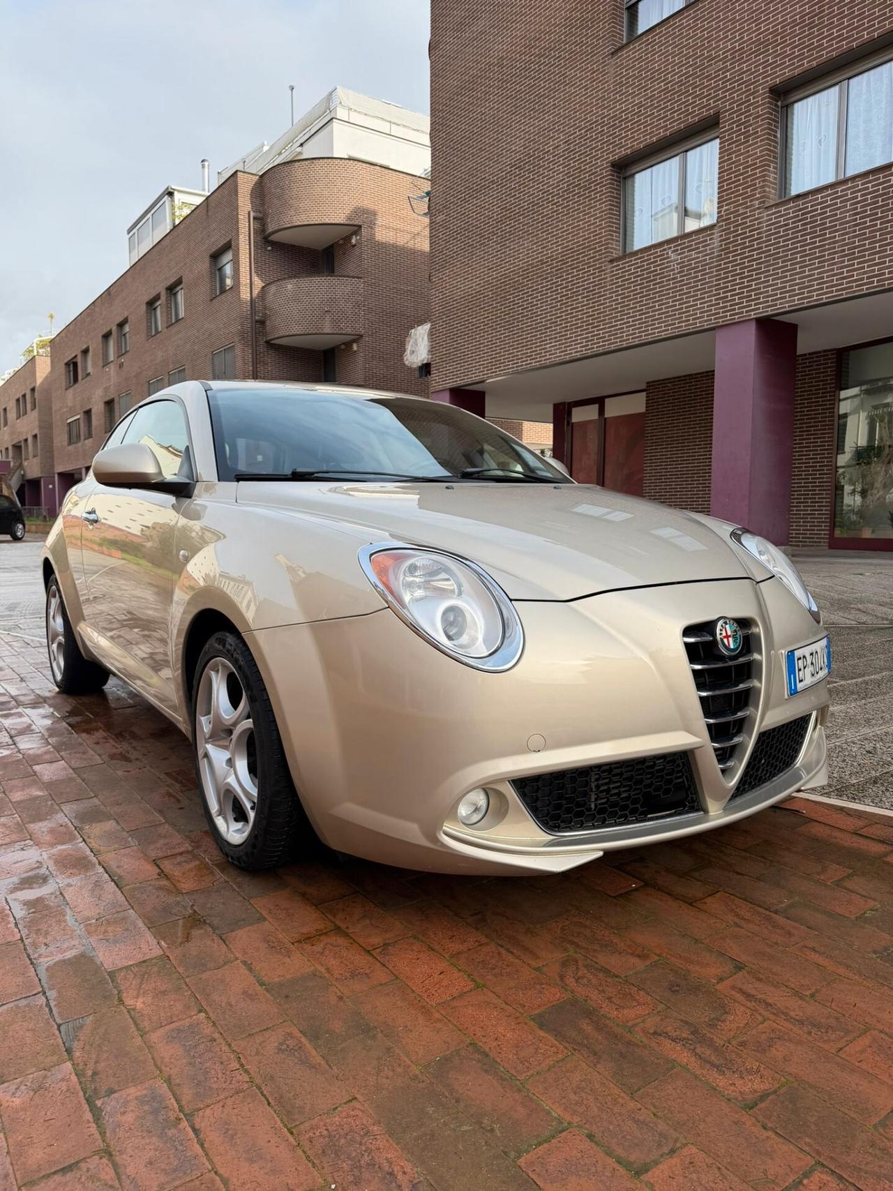 Alfa Romeo MiTo 1.3 JTDm 95 CV S&S Distinctive sport pack