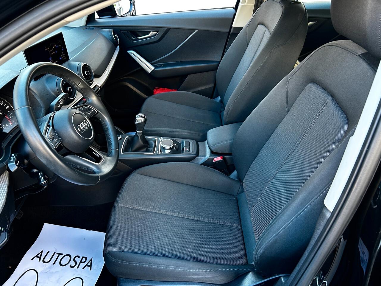 Audi Q2 30 TFSI Business 2021