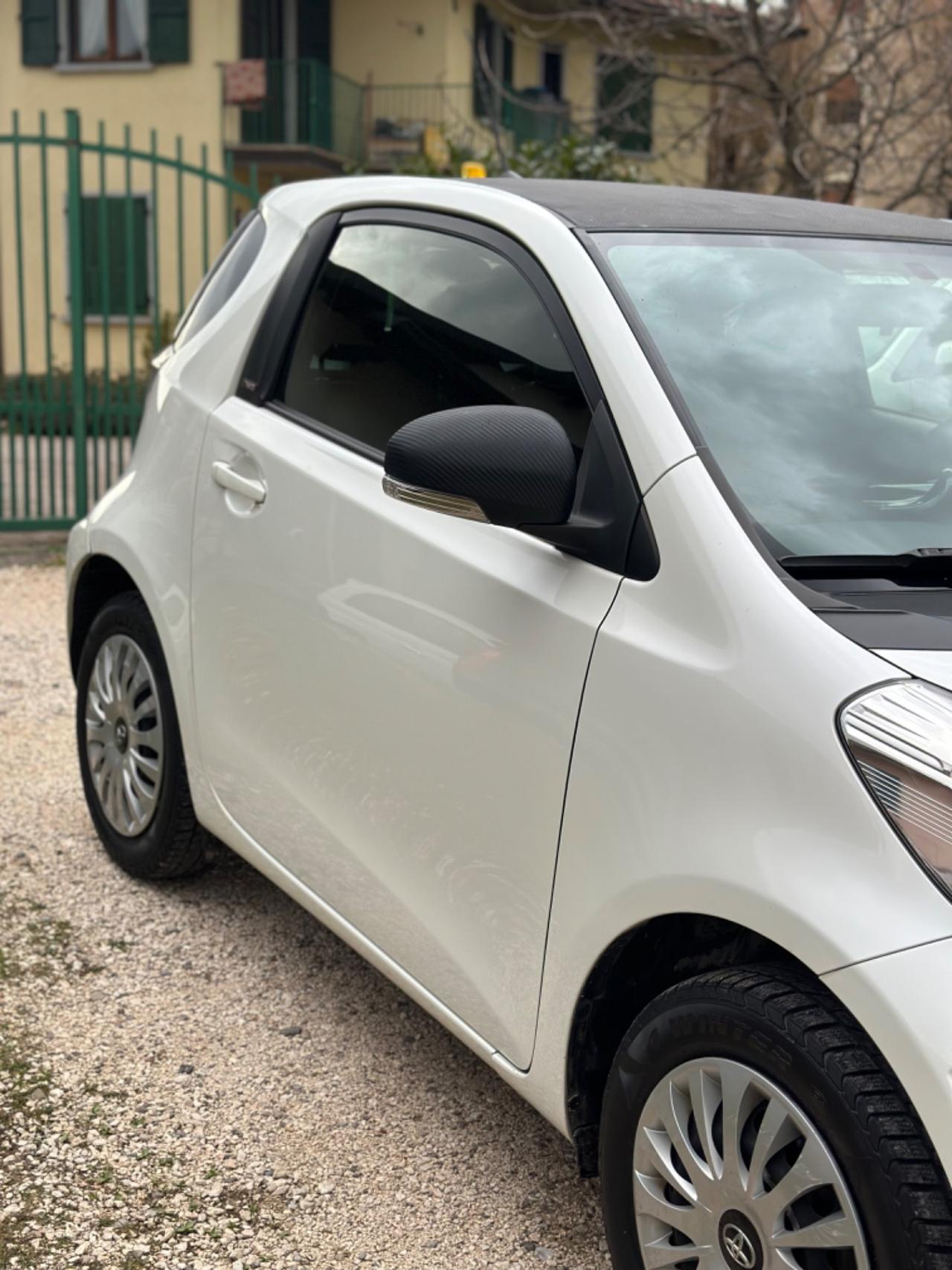 Toyota iQ 1.0 CVT TREND KMCERT GARANZ UNICOPR NEOPAT