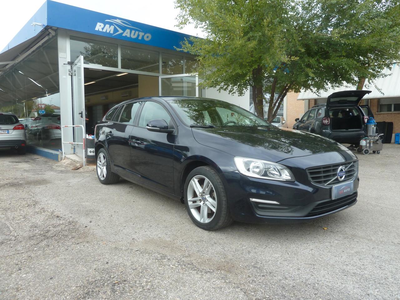 Volvo V60 D3 Geartronic Summum EURO 6