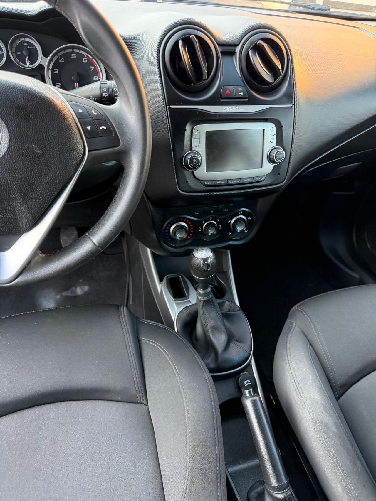 Alfa Romeo MiTo 1.4 - NEOPATENTATI - 12 MESI DI GARANZIA -