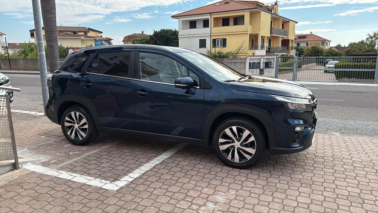 Suzuki S-Cross 1.4 Hybrid Top+