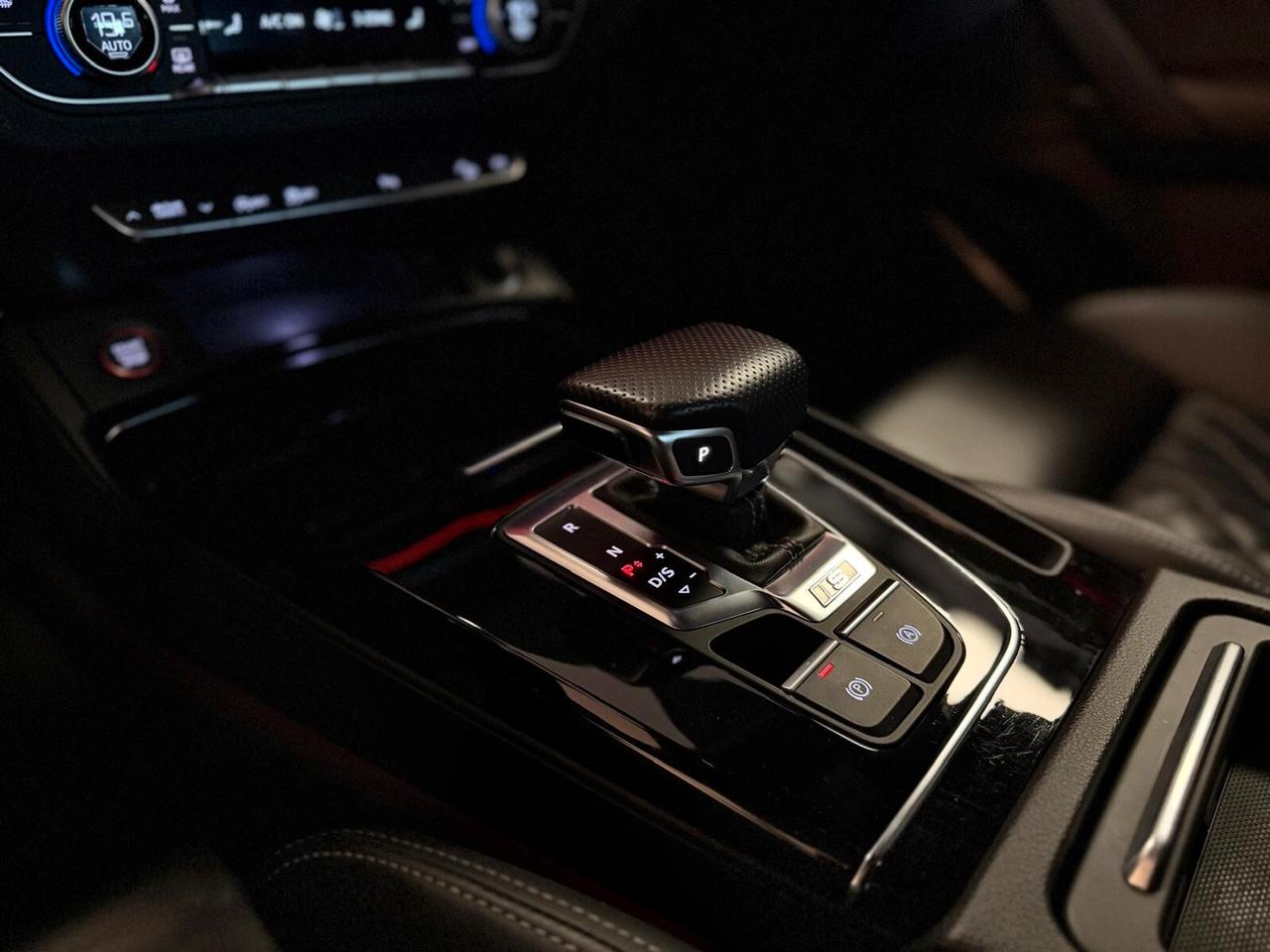 Audi Q5 SQ5 TDI quattro tiptronic sport attitude