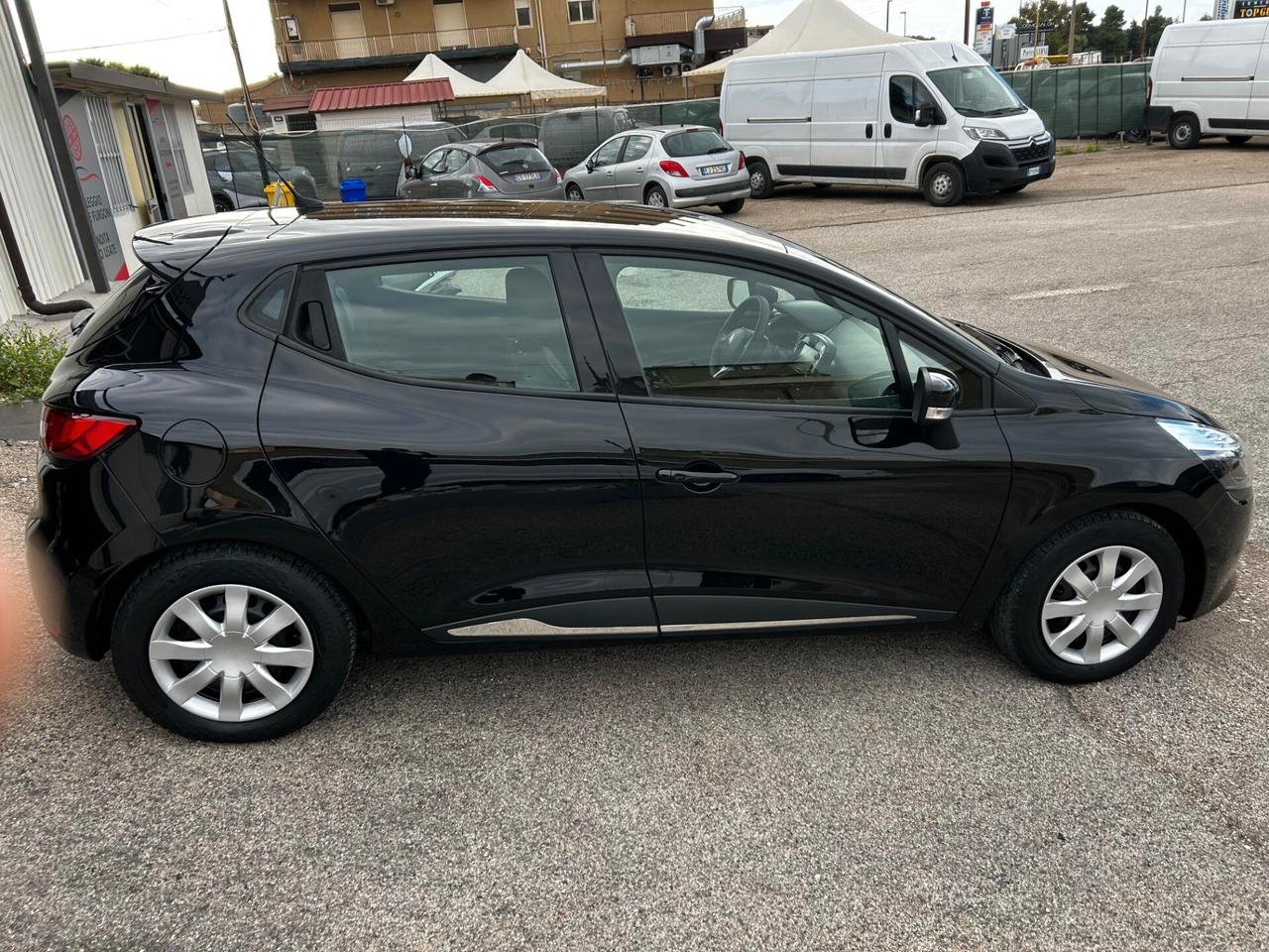 Renault Clio 1.5 dCi 8V 75CV 5 porte Live