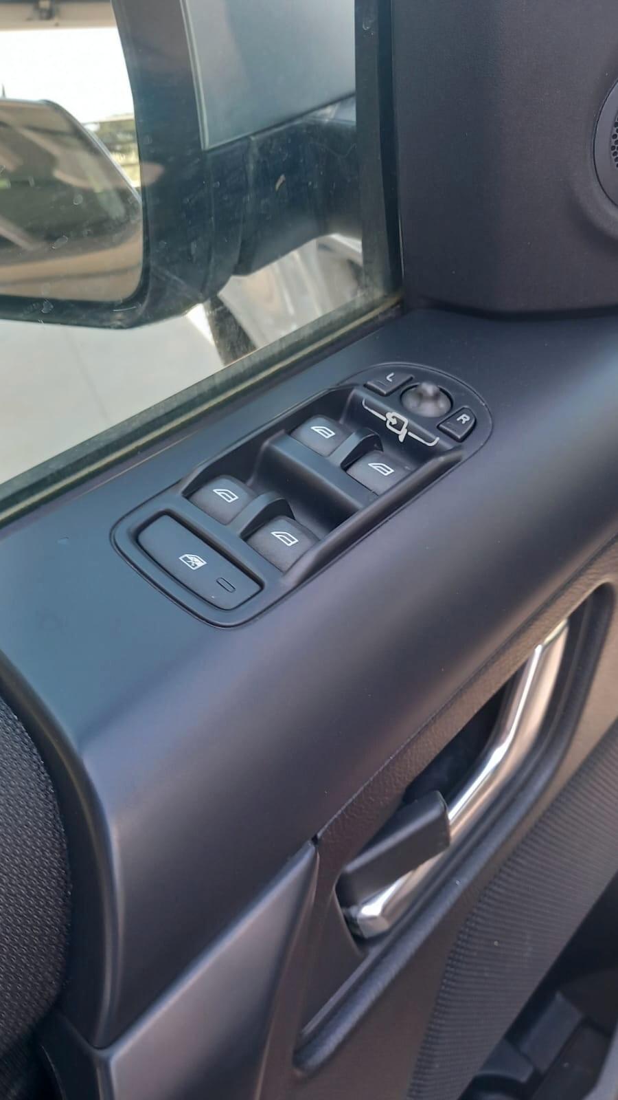 Land Rover Freelander 2.2 eD4 2WD S.W. SE