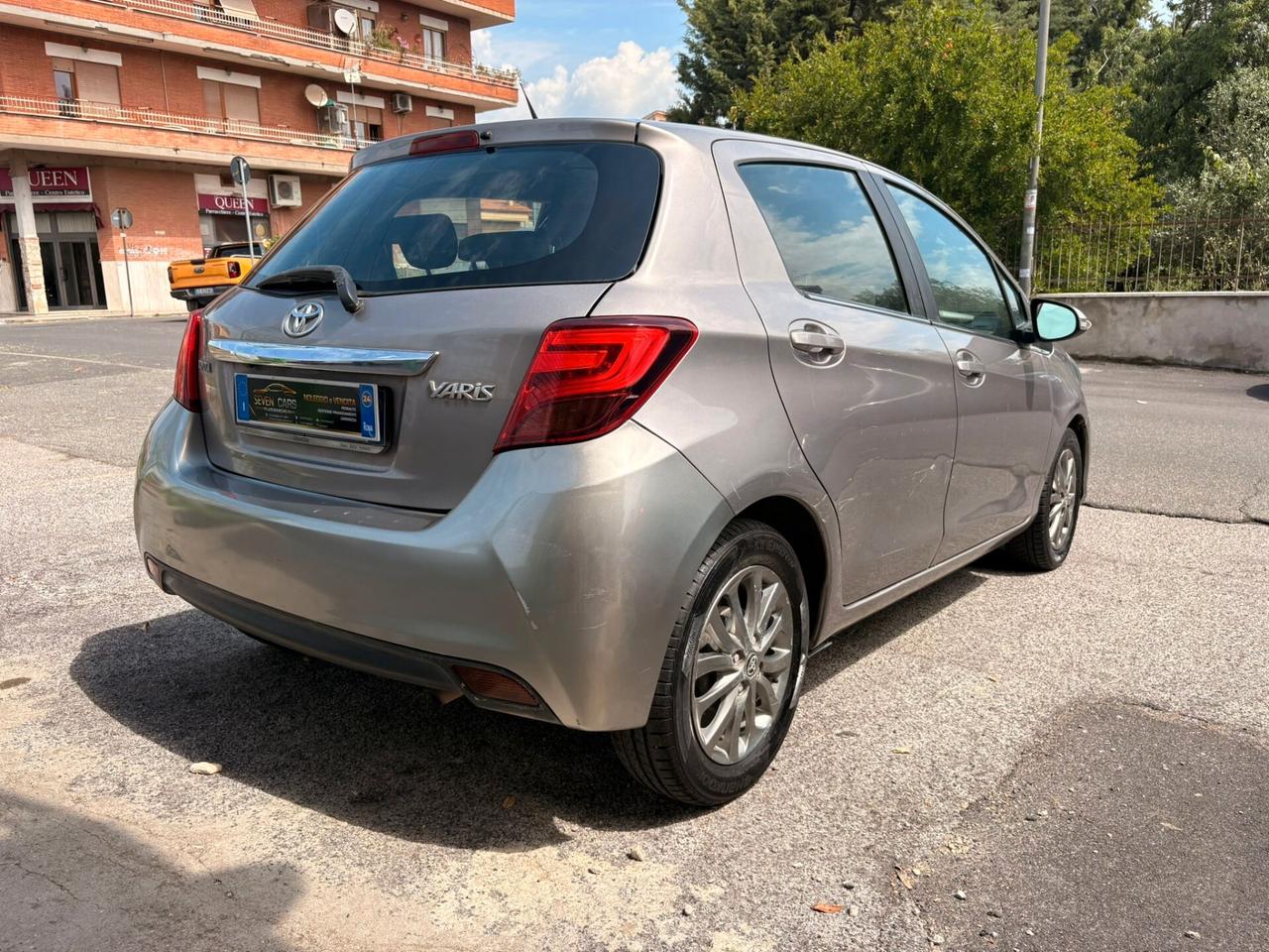 Toyota Yaris 1.0 5 porte Lounge