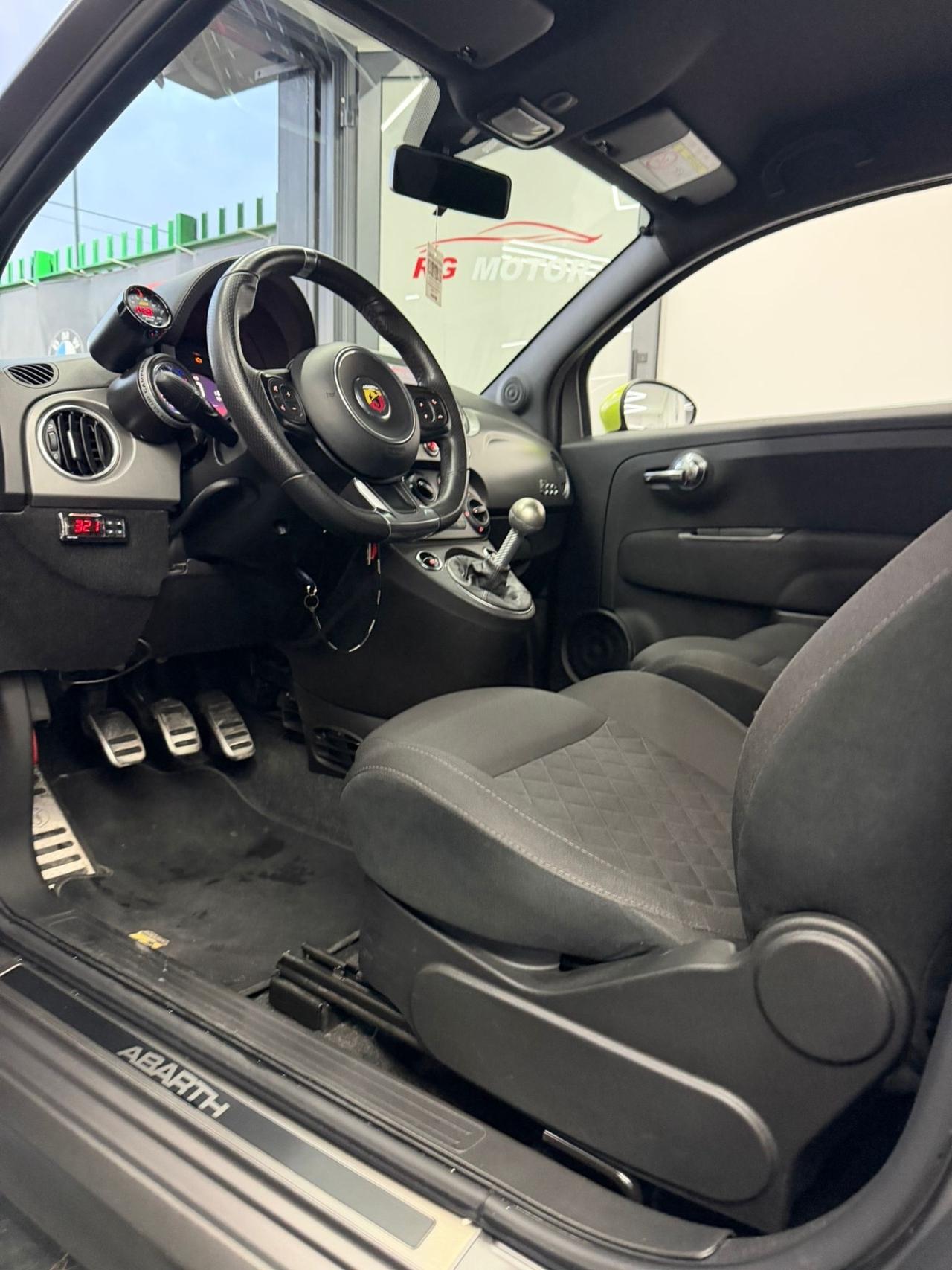 Abarth 595 1.4 Turbo T-Jet 165 CV Turismo