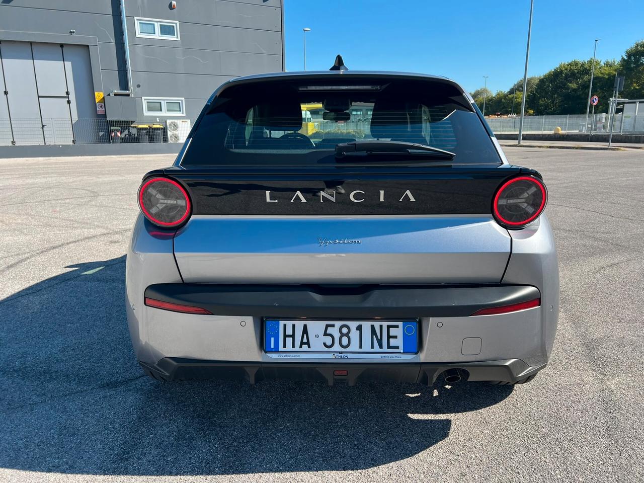 Lancia Ypsilon Hybrid e-DCT LX 110cv