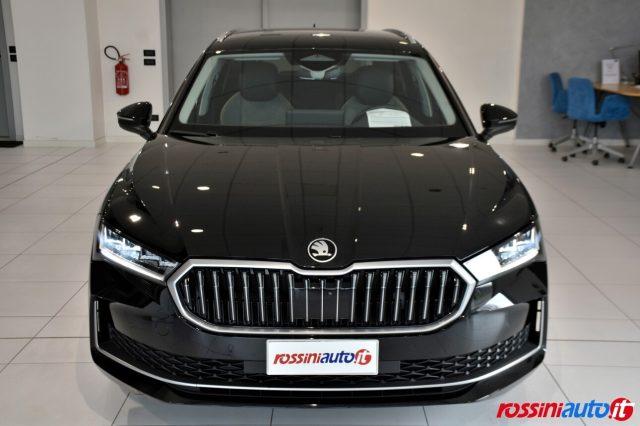 SKODA Superb 2.0 TDI 150 CV DSG STYLE + R18 + ALCANTARA LOUNGE