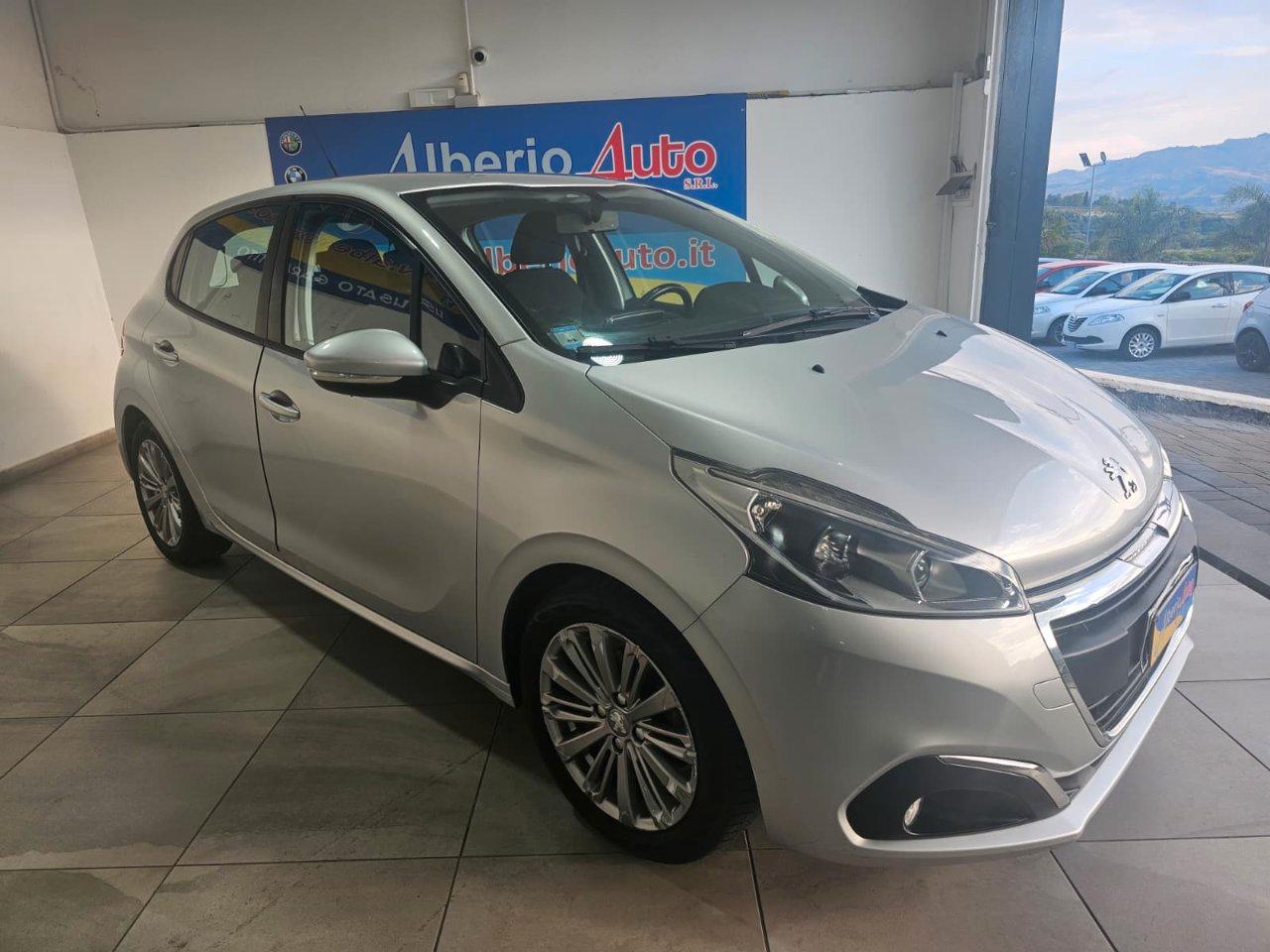 Peugeot 208 5 Porte 208 5p 1.6 bluehdi Allure 75cv
