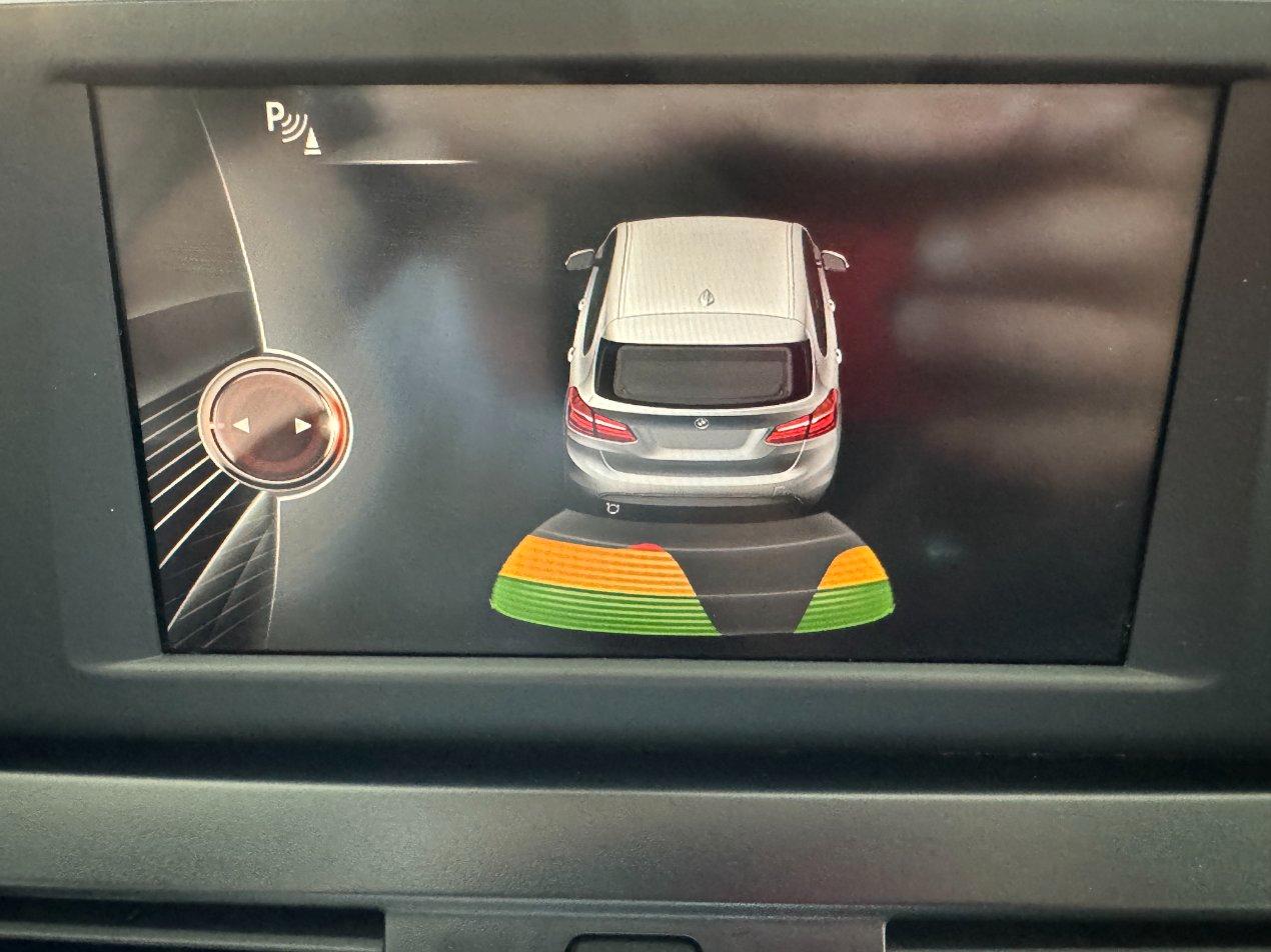 BMW 216 d Active Tourer Sport Navi Led Pdc