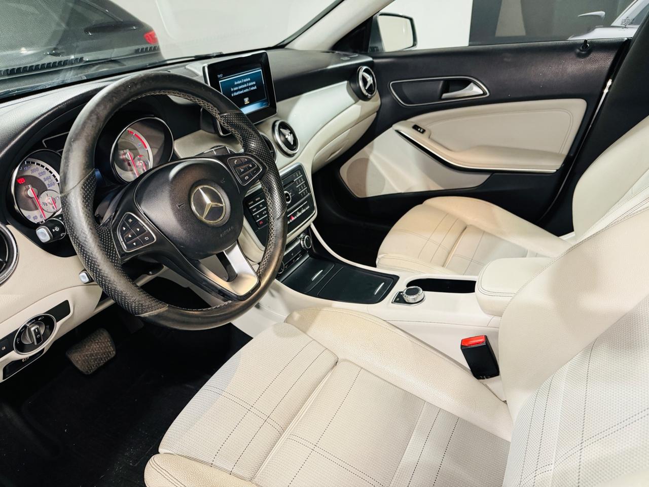 Mercedes-benz CLA 200 CLA 200 d Sport*136 CV*
