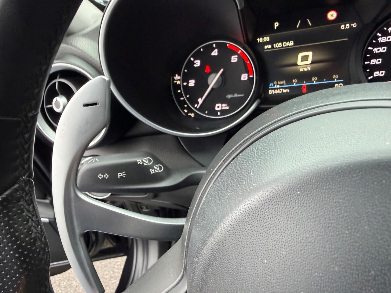 Alfa Romeo Giulia 2.2 190 CV AT8 Sprint