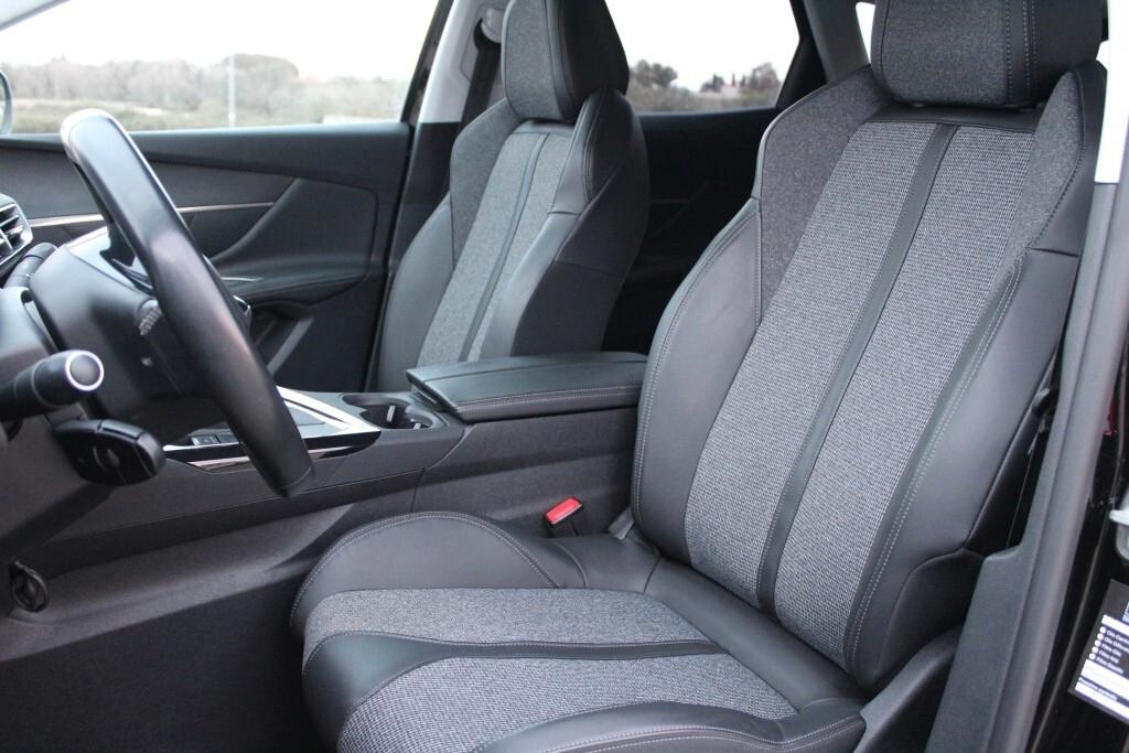 Peugeot 3008 BlueHDi 150cv *Camera *Pelle