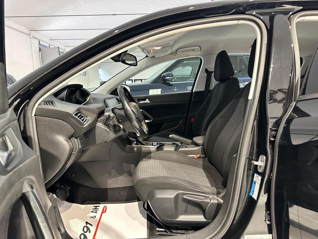 Peugeot 308 BlueHDi 120 S&S EAT6 GT Line