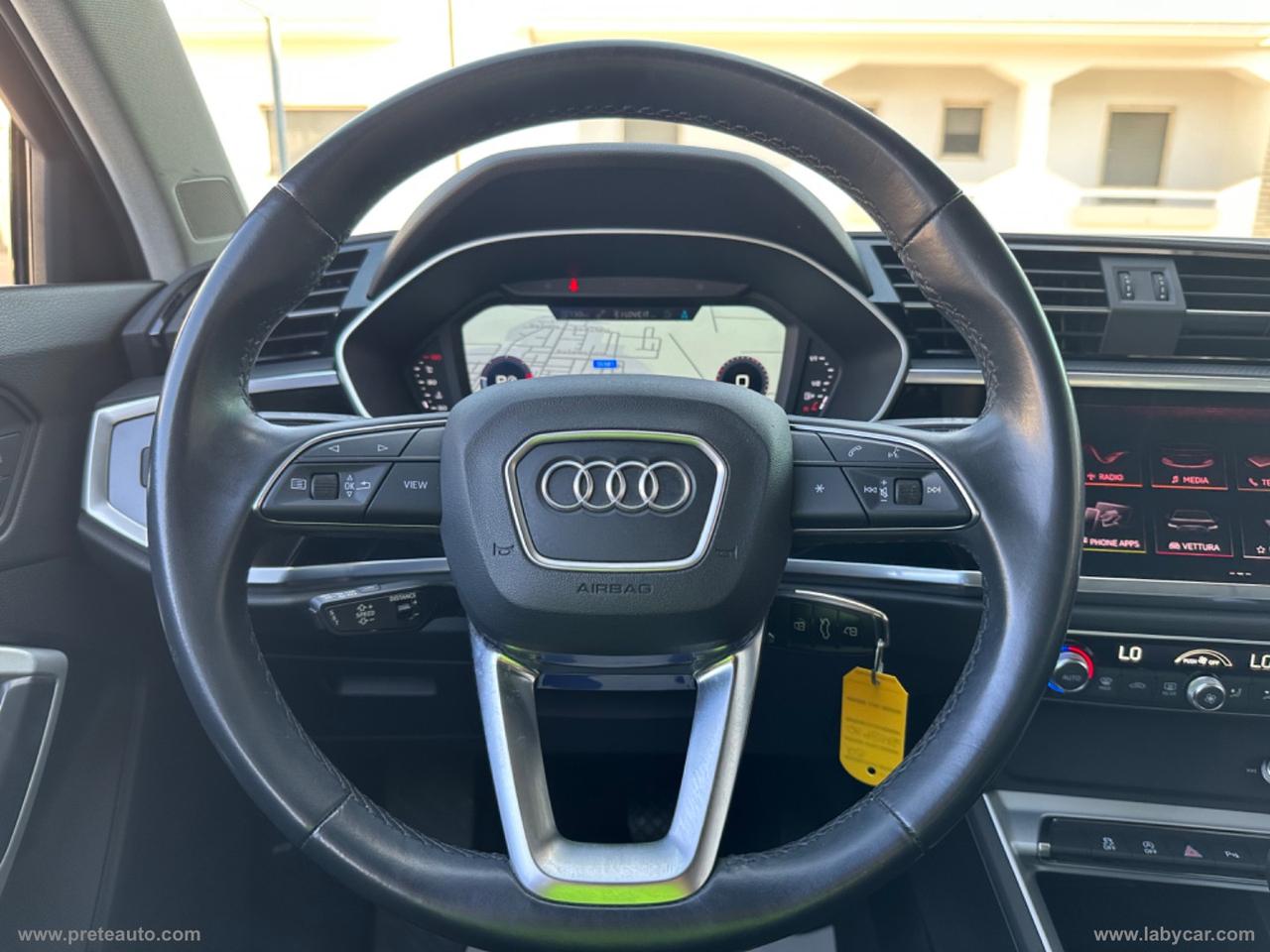 AUDI Q3 35 TDI S tronic Business