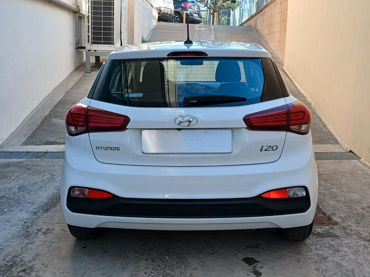 Hyundai i20 1.2 5 porte Connectline - Km 868 !!!