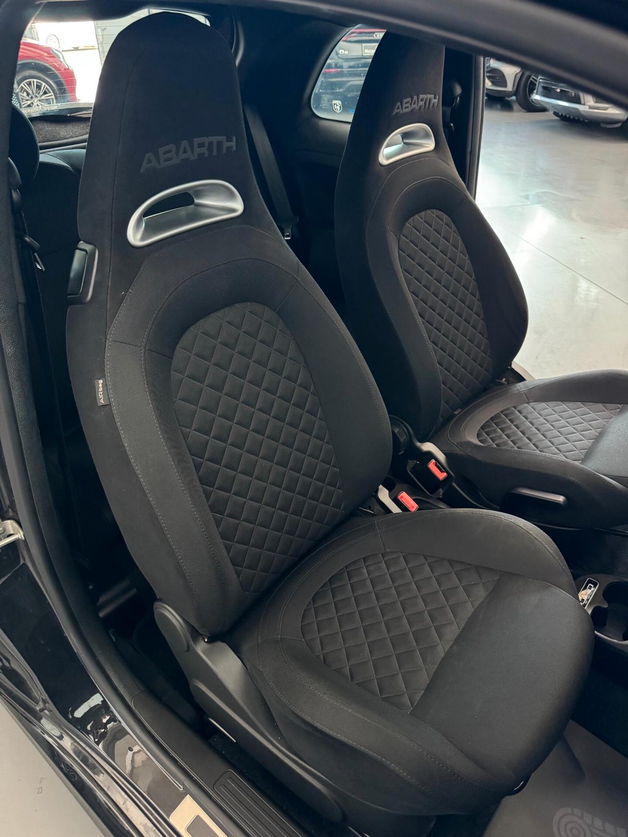Abarth 595 1.4cc t-jet 145cv Manuale Tagliandi ufficiali Monza Performance con Fatture