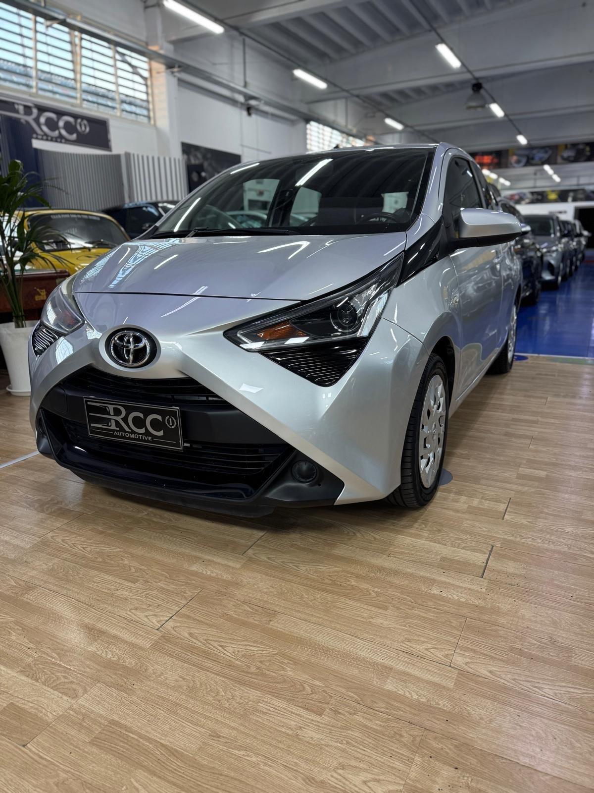 Toyota Aygo 1.0 VVT-i 72 CV 3 porte x-cool