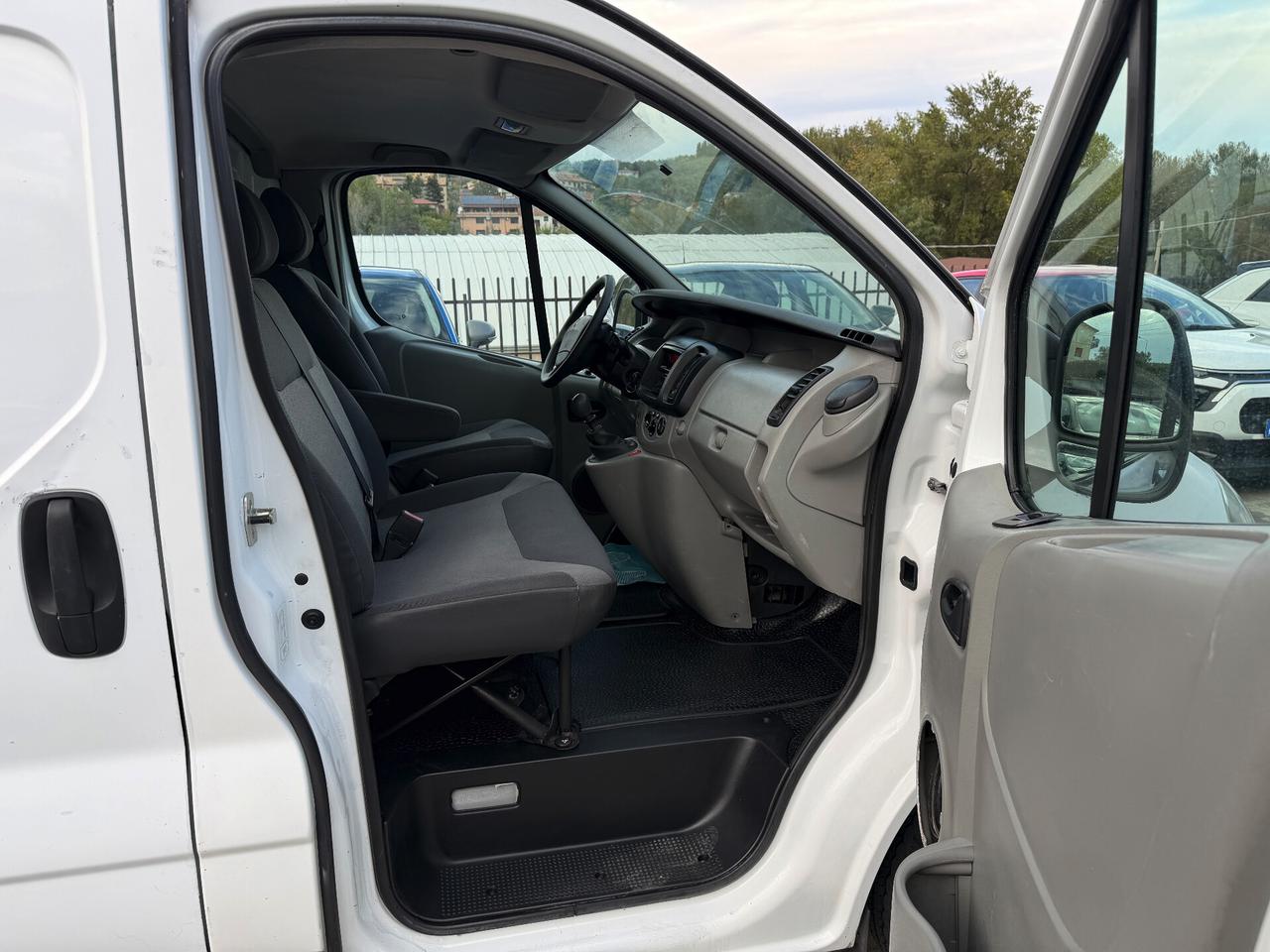 Renault Trafic 2.0 dCi 115CV Furgone