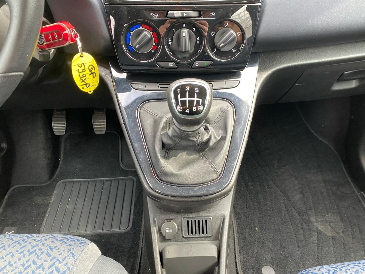 LANCIA Ypsilon III 2021 - Ypsilon 1.0 firefly hybrid Gold Plus s&s