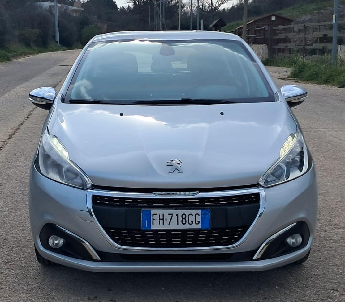 Peugeot 208 1.2 - 5 posti 60kw (Benzina/Gpl)