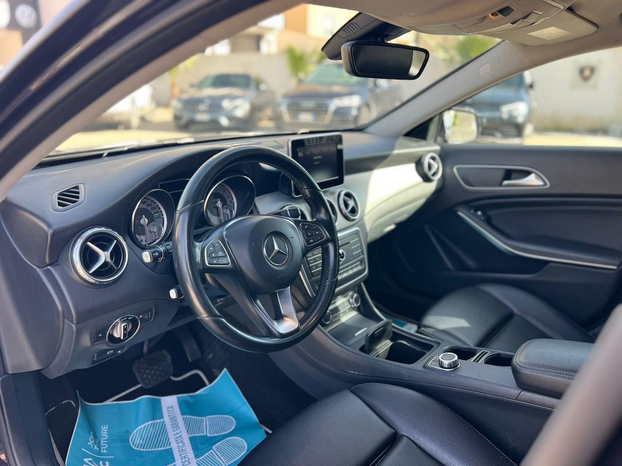 Mercedes-benz GLA 200 d Automatic Sport