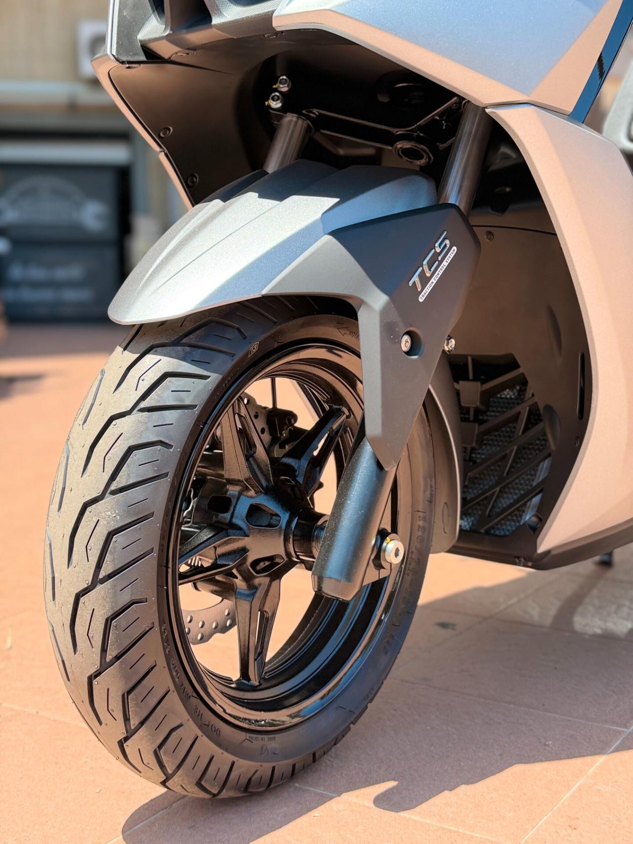 Kymco X-Town 250 ST