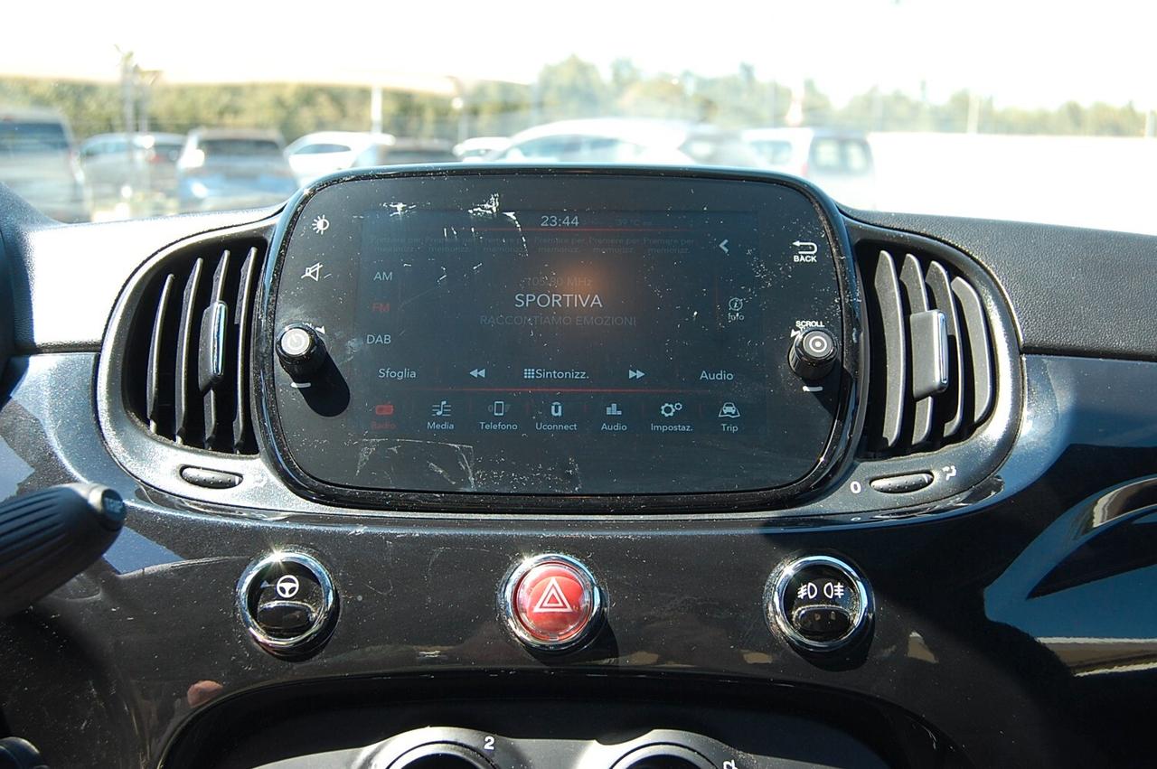 Fiat 500 1.0 Hybrid Dolcevita