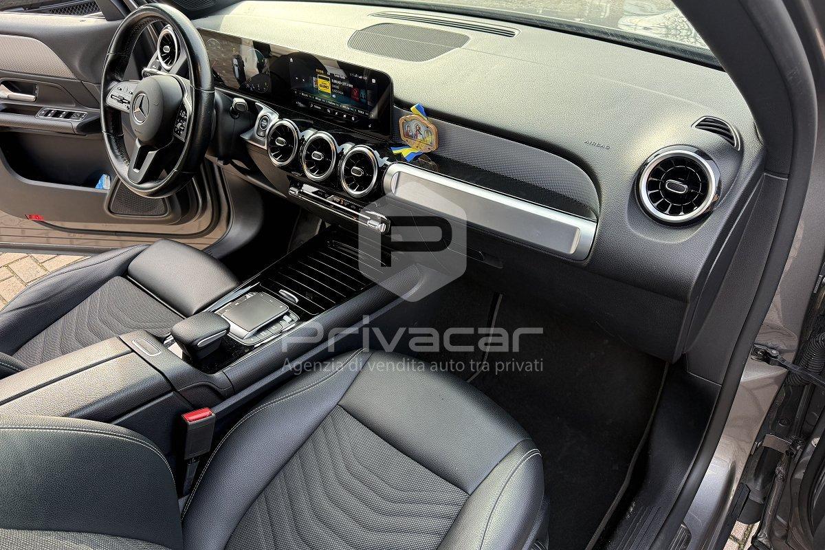 MERCEDES GLB 180 d Automatic Sport