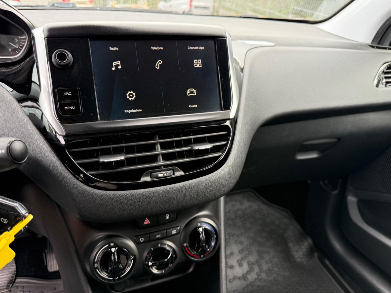 Peugeot 208 BlueHDi 100 S&S 5 porte Active