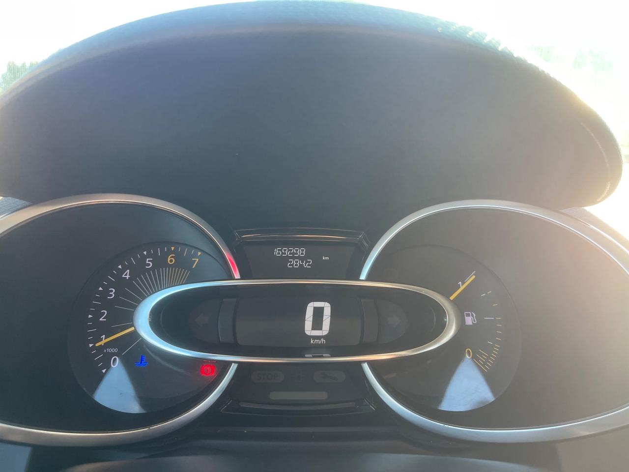 Renault Clio 1.2 75CV GPL 5 porte Costume National