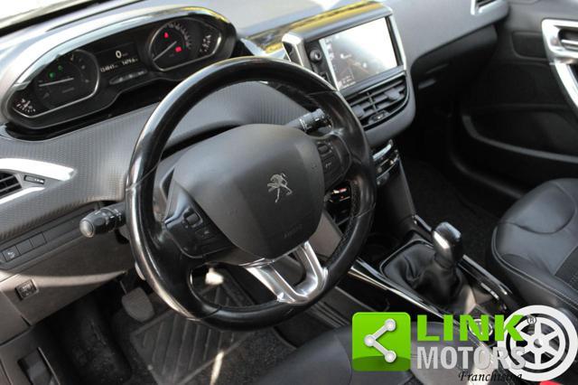 PEUGEOT 2008 1.6 BlueHDi 100 Allure