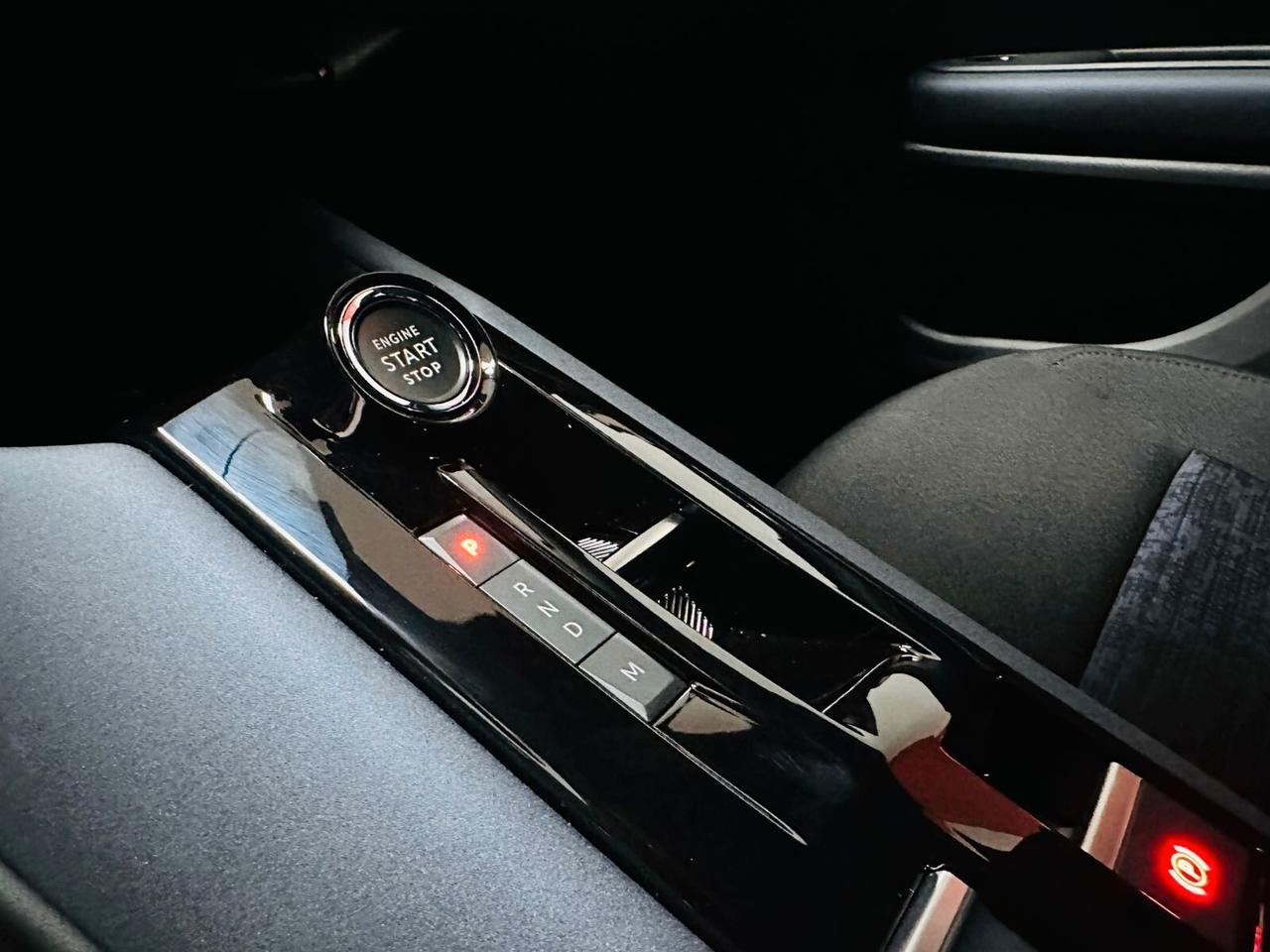 Alfa Romeo Junior 1.2 136 CV Hybrid eDCT6