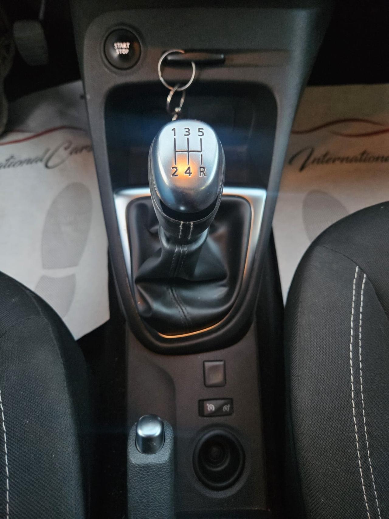 Renault Captur 1.5dci 66kw 90cv FULL NEOPATENTATI